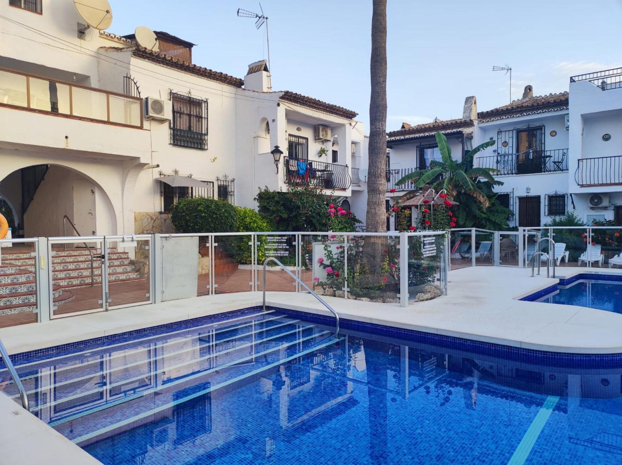 Villa Nueva Nerja 22 Menyber Esterno foto